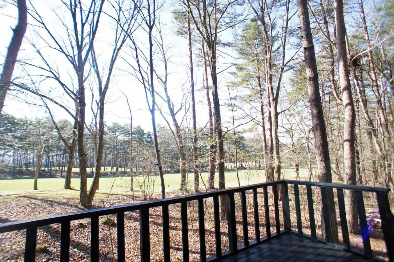 Haruna Wing Private Cottage In The Forest Overlooking The Golf Course Azumaiokozan Zewnętrze zdjęcie